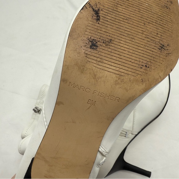 Marc Fisher Adia white ankle heeled boots size 8 - Picture 6 of 9